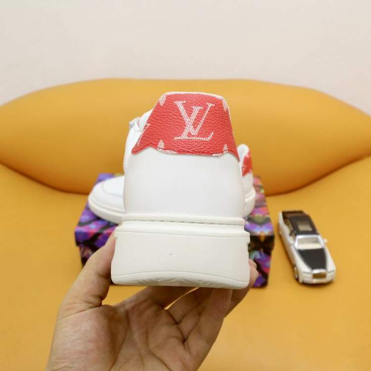 Picture of Louis Vuitton Shoes _SKULVsz38-45mnf101517279